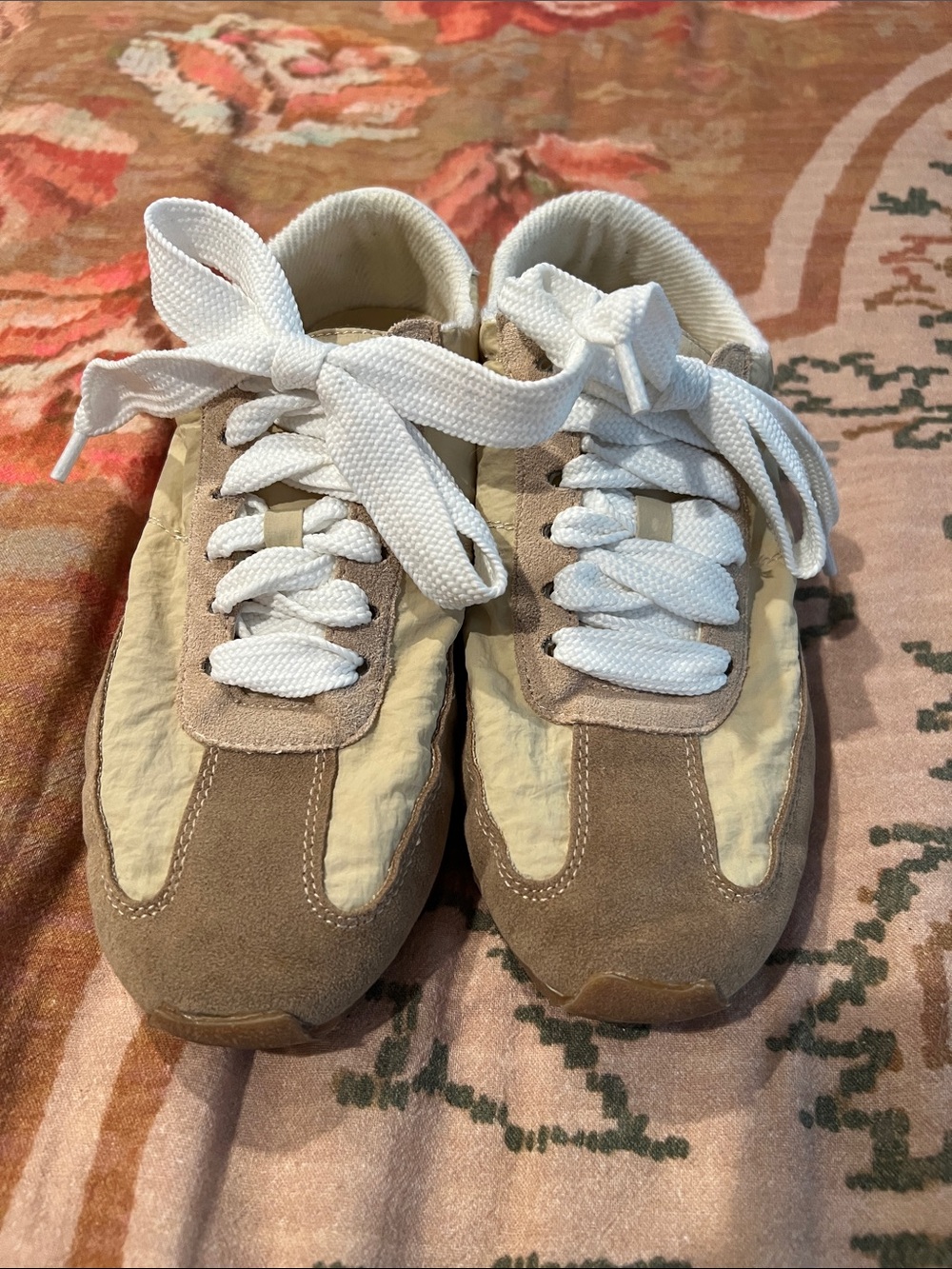 Oasis Society Brooke Sneaker